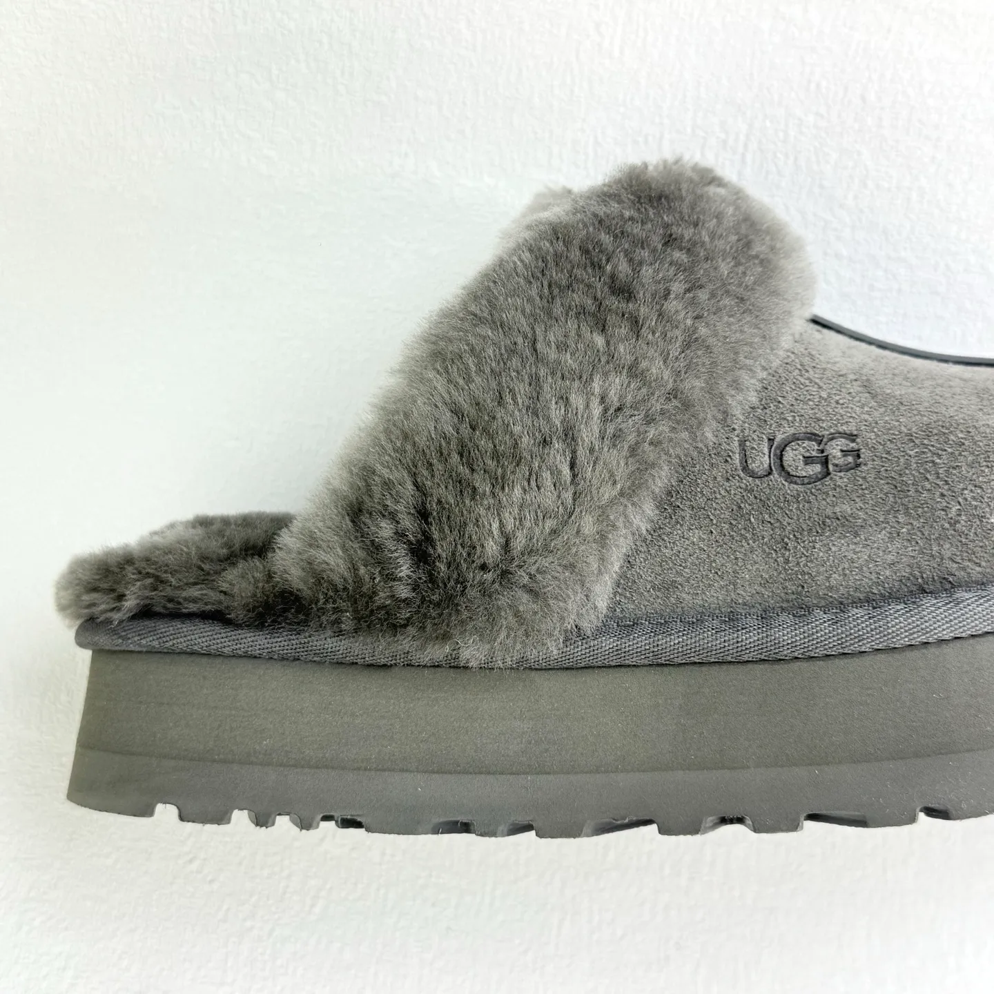 Self-pickup 💰400 2550 Thick-soled wool slippers (star slippers plus version) Comfortable toe-toe style, can be worn at home, wool slippers can be worn outside, cow split upper, Longfeng moccasin wool lining, original three-layer combination outsole, light and comfortable on the foot, only the top version, oil edge craftsmanship is exquisite! Color: maroon gray sand antelope brown black code number: 35-41